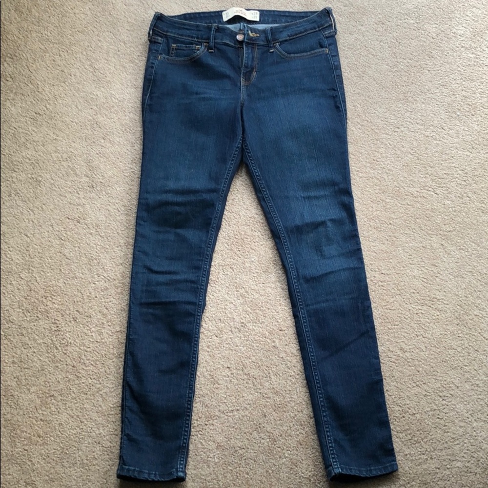 Hollister Super Skinny Jeans